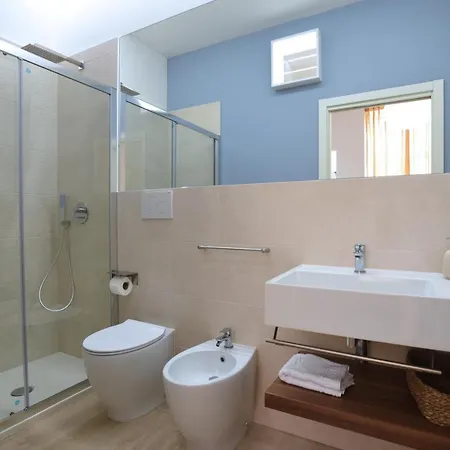 Bed and breakfast Leccemia 3*