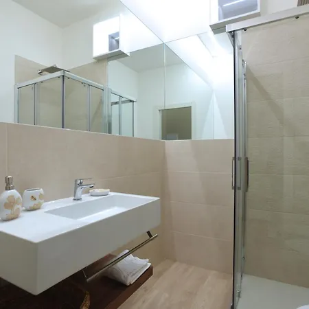 住宿加早餐酒店 Leccemia 3*