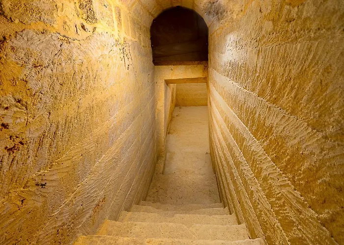 לינה וארוחת בוקר Leccemia לצ'ה